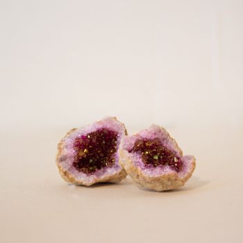 Roze kwartskristal Geodes Roze kwartskristal Geodes