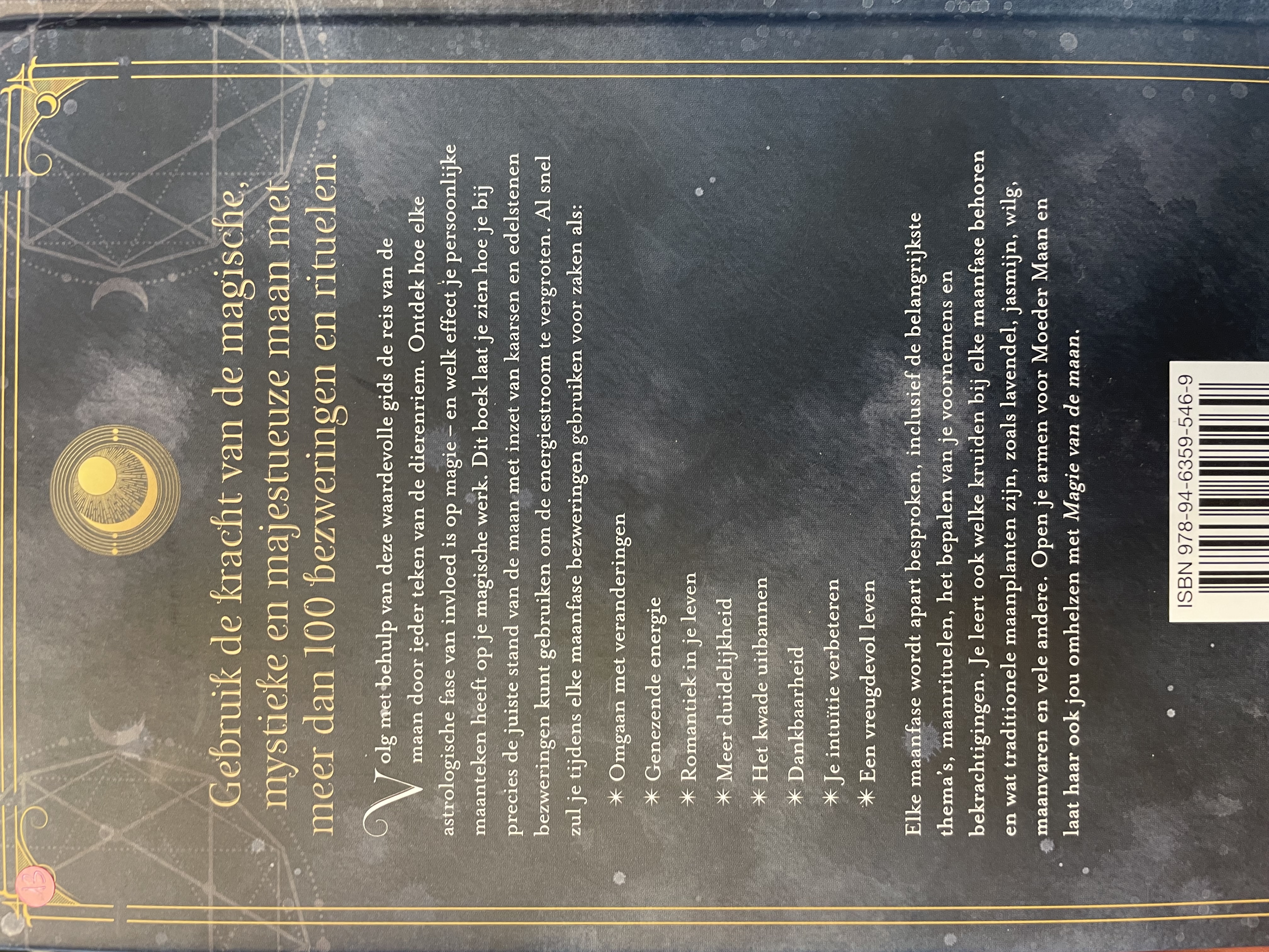 Boek Magie van de maan